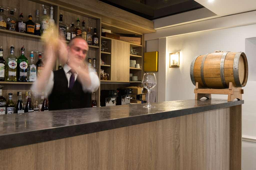 Logis Aux Maisons Restoran fotoğraf